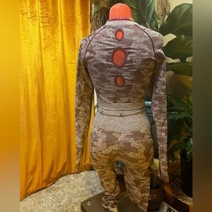 Gymshark Camo Seamless Set w/ Butt Scrunch